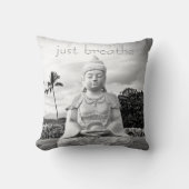 ハワイブッダ白黒フォトジャストバイブ引用文 クッション (正面)