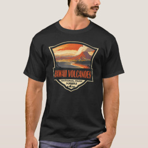 ハワイボルカノナショナルパークイラストレーショントラベル Tシャツ