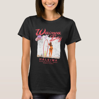 ハワイメアベイサーフボードガールハワイアンサーファー Tシャツ