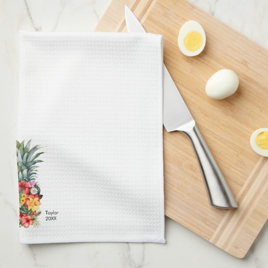 ハワイ熱帯産パイナップル花と家族名 キッチンタオル (四つ折り)