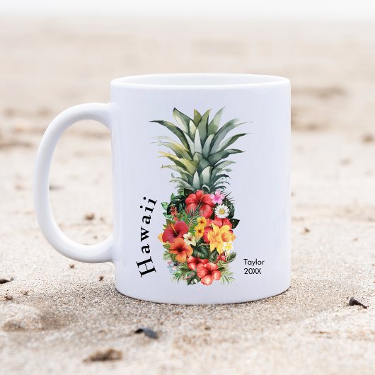 ハワイ熱帯産パイナップル花と家族名 コーヒーマグカップ