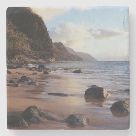 ハワイ、カウアイ、ヘナ州パーク2 ストーンコースター (正面)