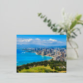 ハワイ，ホノルルのスカイライン。 箔シーズンポストカード (立ち正面)