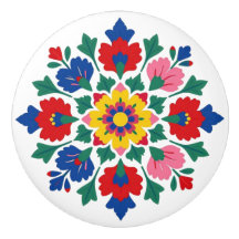 ハンガリーのカローチャの花の民族芸術の陶器ノブ
