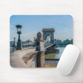 ハンガリーのブダペストにあるシェヘンイーチェーンブリッジ マウスパッド (マウス)