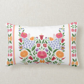 ハンガリーの民俗パターン- Kalocsaの刺繍の花 ランバークッション