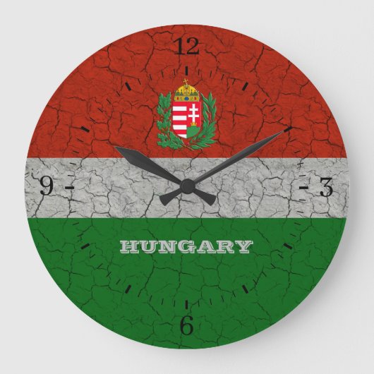 ハンガリーの腕のコートが贈り物にひびグランジを入れる ラージ壁時計 (正面)