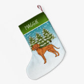 ハンガリービズラドッグスノーウィー冬の森と名前 スモールクリスマスストッキング (裏面 (吊り時))