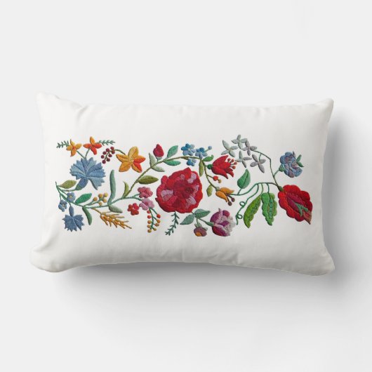 ハンガリーラプソディ#2フォーク刺繍 ランバークッション (正面)