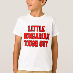 ハンガリー人のタフな男 Tシャツ