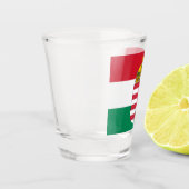 ハンガリー国旗とハンガリーの愛国者/スポーツ  ショットグラス (左)