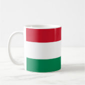 ハンガリー国旗を持つマグカップ コーヒーマグカップ (左)