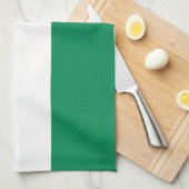 ハンガリー国旗を掲げたキッチンタオル キッチンタオル (四つ折り)