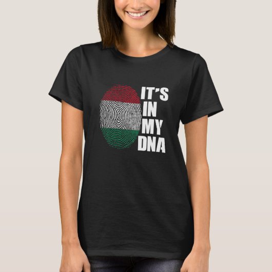 ハンガリー国旗ハンガリーの両親 Tシャツ (正面)
