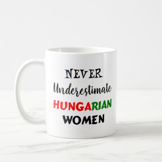 ハンガリー女性 コーヒーマグカップ (左)