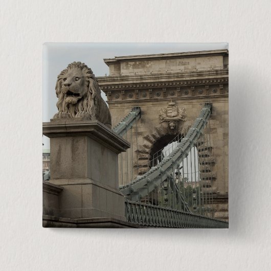 ハンガリー、首都ブダペスト。歴史的な2 缶バッジ (正面)