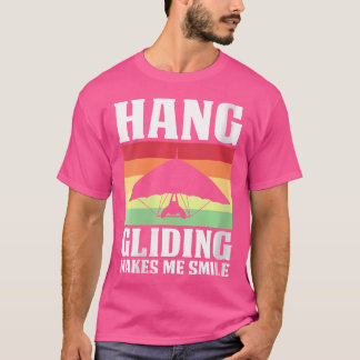 ハンググライダーで笑顔に Tシャツ