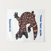 ハングリーギラモンスタントリザード漫画イラストレーション タペストリー (正面(横))