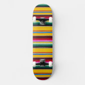 ハンサムなオレンジ色の赤い緑のパタストライプのーン スケートボード (正面)