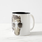 ハンサムな馬(サングラス) ツートーンマグカップ (正面右)
