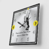 ハンサムパーソナライズされたなテニス男性への時計、少年 スクエア壁時計 (傾斜)