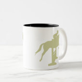 ハンターのジャンパーの馬及びライダー(セージグリーン)のギフト ツートーンマグカップ (正面右)