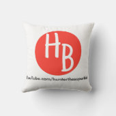 ハンターのベンジャーミンYouTubeの枕 クッション (裏面)