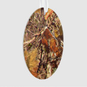 ハンターの秋の自然の迷彩柄のカムフラージュの絵画 オーナメント (正面)