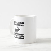 ハンターはもっと重要 Funny Mug コーヒーマグカップ (正面左)
