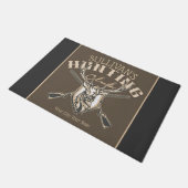 ハンターパーソナライズされたネームディアライフル狩りクラブ ドアマット (アングル)