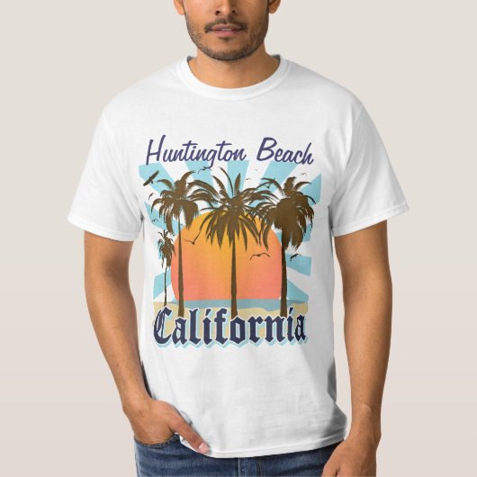 ハンチングトンビーチカリフォルニア Tシャツ (正面)