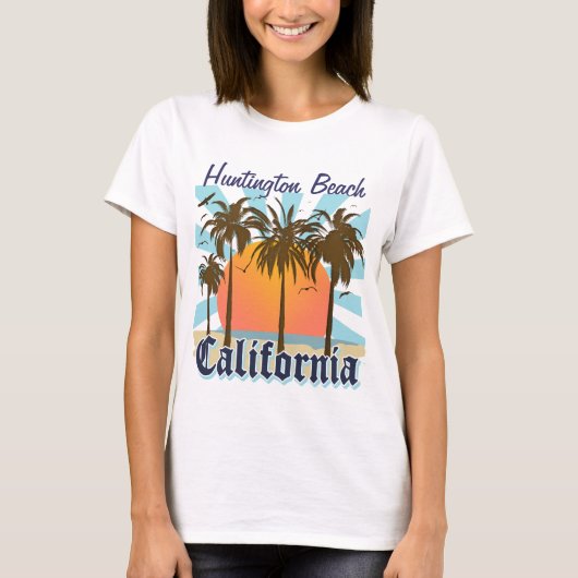 ハンチングトンビーチカリフォルニア Tシャツ (正面)