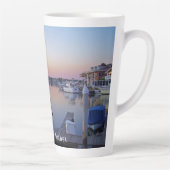 ハンティントンハーバーサンセット カフェラテマグ (右)