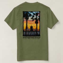ハンティントンビーチの桟橋 日没のヤシの木 Tシャツ