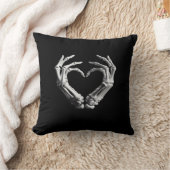 ハンドハートスケルトン不気味ボーンガールズティーン クッション (ブランケット)