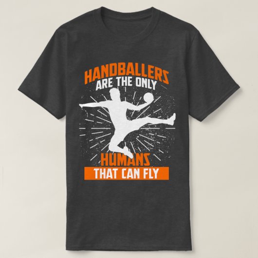 ハンドボールのホビー飛んでいるユーモア Tシャツ (デザイン正面)