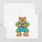 ハンドボールを持つハンドボール選手としてのクマ ポストカード (正面/裏面)