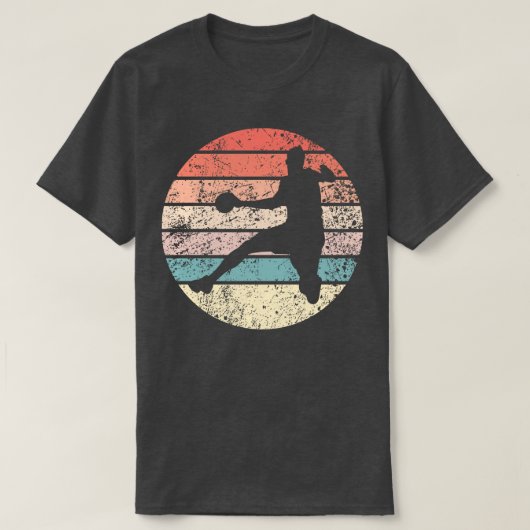 ハンドボールプレーヤーレトロ Tシャツ (デザイン正面)