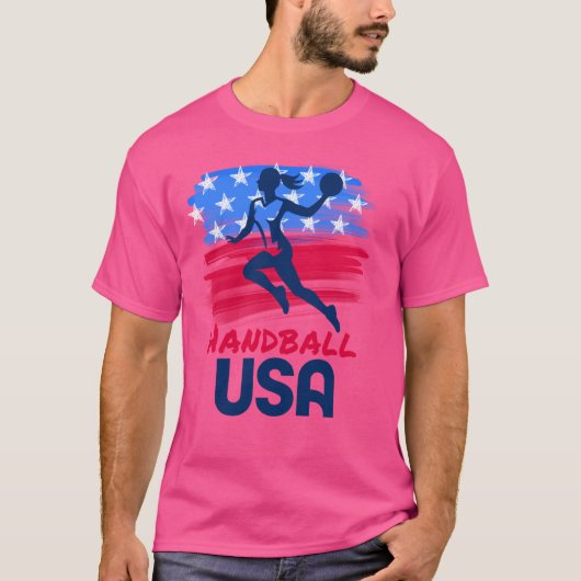 ハンドボールUSAフラグ女性プレーヤーのボール愛国的な船 Tシャツ (正面)