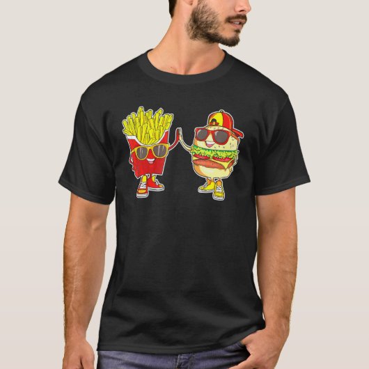 ハンバーガーとフライ風変わりズトレンディーBff Fast Food Who Lo Tシャツ (正面)
