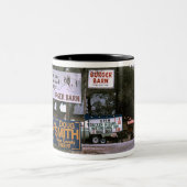 ハンバーガーの納屋Wimberleyのテキサス州のマグ ツートーンマグカップ (中央)