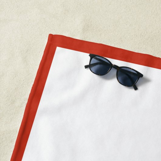 ハンバーグパンかわいい赤ストライプの白カフェかわいいおもしろい ビーチタオル (インサイチュ)