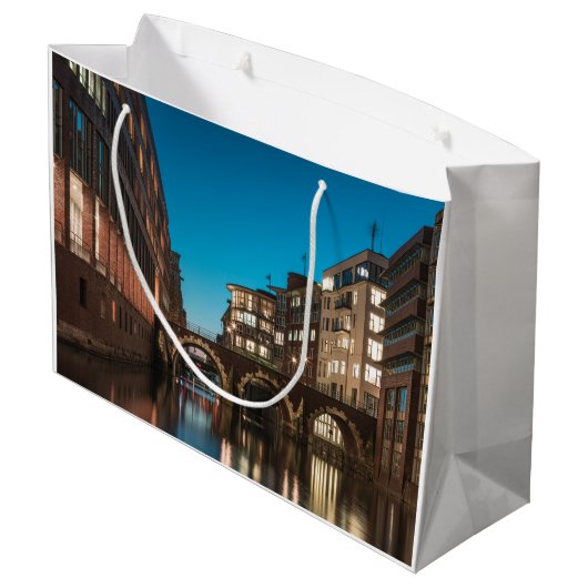 ハンブルクエラントルスブリュッケ ラージペーパーバッグ (裏面アングル)