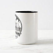 ハンブルグドイツスカイライン – ヴィンテージサークル ツートーンマグカップ (中央)