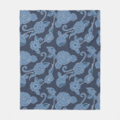 ハンプトンズブルーホワイトはっきりしたフローラボタニカルプリント フリースブランケット (正面)