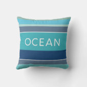 ハンプトンビーチハウス海ブルーストライプの クッション (裏面)