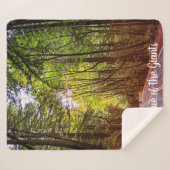 ハンボルト秋の緑の木々を通る湿った道 シェルパブランケット (正面(横))