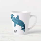 ハンマーヘッドシャーク漫画イラストレーション カフェラテマグ (右)