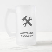 ハンマーレンチ顧客重視ブラック フロストグラスビールジョッキ (左)