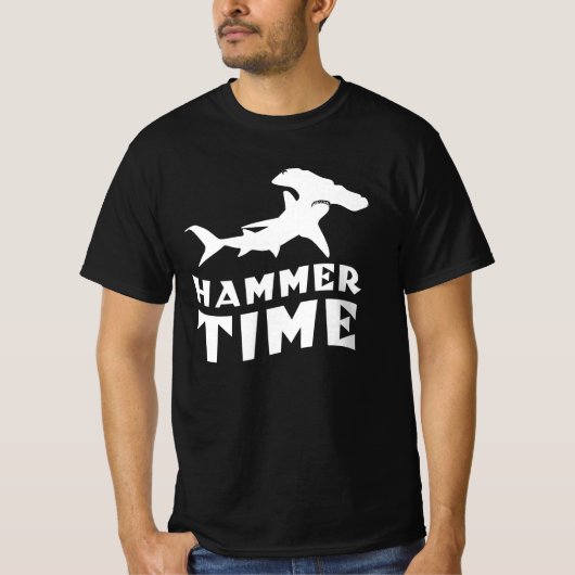 ハンマー時間 | Hammerhead Shark愛好家のためのデザイン Tシャツ (正面)